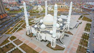 <span class="highlight">ЕБВР</span> ще инвестира в казахстански проекти за развитие на маршрута Китай - Европа