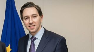 Ирландия отива на предсрочни избори