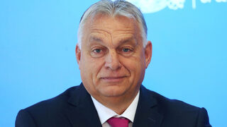 Орбан и <span class="highlight">Нехамер</span> първи в Европа поздравиха Тръмп