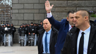 Калин Стоянов потвърди, че Пеевски има държавна охрана