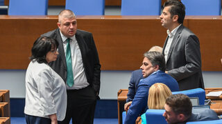 Разговори между първия и втория на изборите могат да решат патовата ситуация в парламента