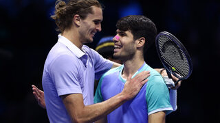 Зверев отстрани Алкарас и си гарантира полуфинал с Тейлър Фриц на ATP Finals