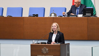 Формациите влязоха в спор има ли мнозинство, което да се бори с корупцията