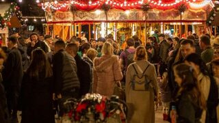 Коледното градче на София се открива днес пред НДК