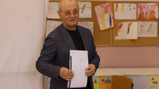 Доган обеща на младежите живот в многополюсен свят