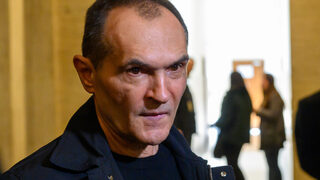 Съдът за втори път не успя да даде ход на делото за убийства срещу Божков