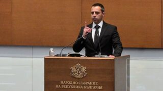 Депутат от МЕЧ попита дали Борисов вижда нещо от себе си в огледалото освен Делян Пеевски