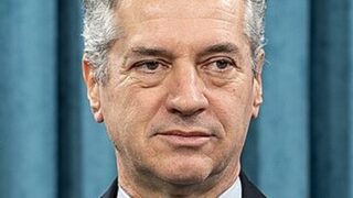 Словенският премиер отхвърли обвиненията в корупция