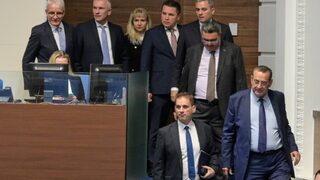 Дебатът приключи, депутатите излязоха в почивка