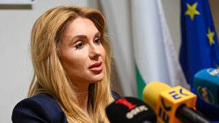 След няколко часа размисъл комисията за потребителите откри проблем с вдигането на цените от "<span class="highlight">Йеттел</span>"