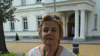 Прокуратурата търси гол мъж, нападнал с нож Юлия Берберян