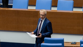 Между признание и заплаха: политическите реакции за приемането на България в Шенген