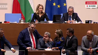 Прокуратурата отказа да разследва депутати за проваленото последно заседание на предходния парламент