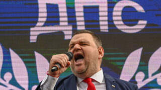 "ДПС ще има само един председател": Пеевски е на крачка от окончателното овладяване на ДПС