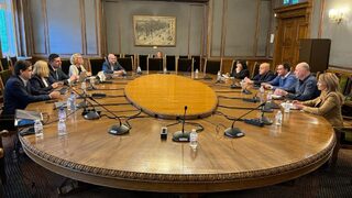 ГЕРБ и "Демократична България" обсъдиха възможността за кабинет с "антикорупционен и проевропейски профил"