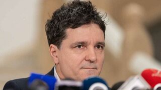 Кметът на Букурещ влиза в надпреварата за президент