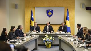 Косово обвини близък до Вучич за атаката срещу канала на основните ТЕЦ