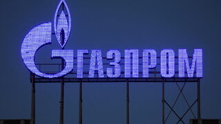 САЩ разрешиха на Турция да плаща руския газ през санкционирана банка
