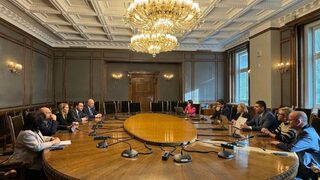 ГЕРБ и "Демократична България" започват подготовката на коалиционно споразумение