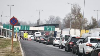 Деца със забрана да напускат сами страната са извеждани безпроблемно след влизането в Шенген