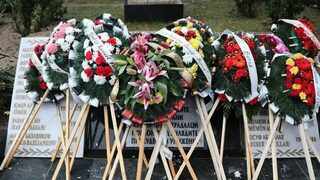 След 40 години на Тюркян чешма: Къде са Доган и Пеевски?