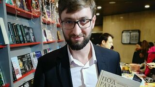 Христо Блажев: Четенето е магията, която прави поносима реалността около нас