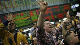 Почти рекорден срив на цените по стоковите пазари