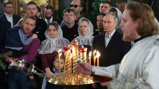 Патриарх Кирил отправи остри нападки към Запада в коледното си послание