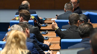 Парламентът съкрати сроковете, но спирането на избора на следващ главен прокурор продължава да е трудно
