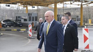 Цитат <span class="highlight">на</span> деня: Ако между мен и <span class="highlight">министър</span> се появи напрежение, то ще бъде освободено