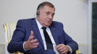 Додик заплаши с отцепване на сърбите от Босна, ако му бъде забранена политическа дейност