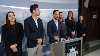 Зам.-кметът на София Илиян Павлов ще съди <span class="highlight">Антон</span> <span class="highlight">Хекимян</span> за "безпочвени обвинения"