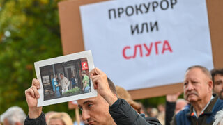 Борислав Сарафов да оттегли кандидатурата си за главен прокурор