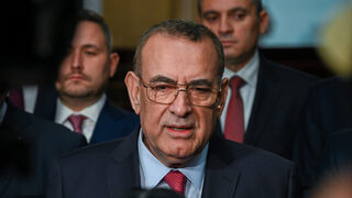 ДПС на Доган получи мандат за преговори за кабинет, разговорите с ГЕРБ продължават