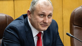 Кой е предложеният за министър на електронното управление Валентин Мундров
