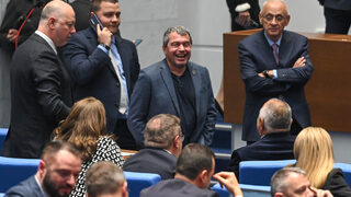 "Махалото се върна": с новото мнозинство се задава още от същото в правосъдието