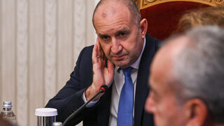 Румен Радев няма да бърза с промените в съдебния закон