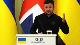 Екипът на Зеленски потвърди преговори за изпращане на френски и британски миротворци в Украйна