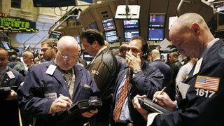 SEC разследва за манипулации около акциите на "<span class="highlight">Беар</span> <span class="highlight">Стърнс</span>" 