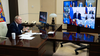 Путин е все по-загрижен за икономиката, докато Тръмп втвърдява тона към Русия