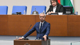 "Възраждане" предлага до 5 г. затвор за продаващи цигари и алкохол на непълнолетни