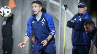 "Левски" спечели за първи път при Веласкес, двама основни играчи са с контузии