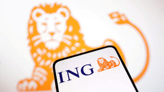 Нидерландската банка ING напуска Русия на загуба