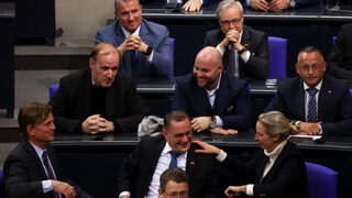 Германският парламент одобри идея за рязко ограничаване на миграцията