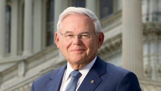 Бившият сенатор Боб Менендес беше осъден на 11 години затвор