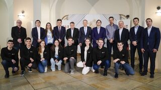Учители ще подготвят олимпийци по математика с нова програма на просветното министерство