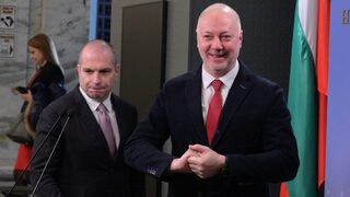 "Заради многогодишния опит в парламента": Желязков защити избора на Десислава Атанасова