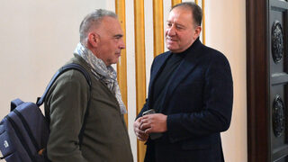 Кандидатите за председател <span class="highlight">на</span> <span class="highlight">БСП</span> продължават да намаляват, Антон Кутев също се отказа