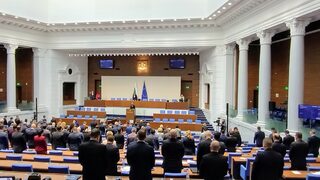 Парламентът одобри окончателно изплащане на компенсации за хората, останали без ток