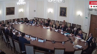 Депутатите изслушаха председателя <span class="highlight">на</span> комисията <span class="highlight">за</span> <span class="highlight">потребителите</span> <span class="highlight">за</span> сигнали, свързани с телекомите (видео)